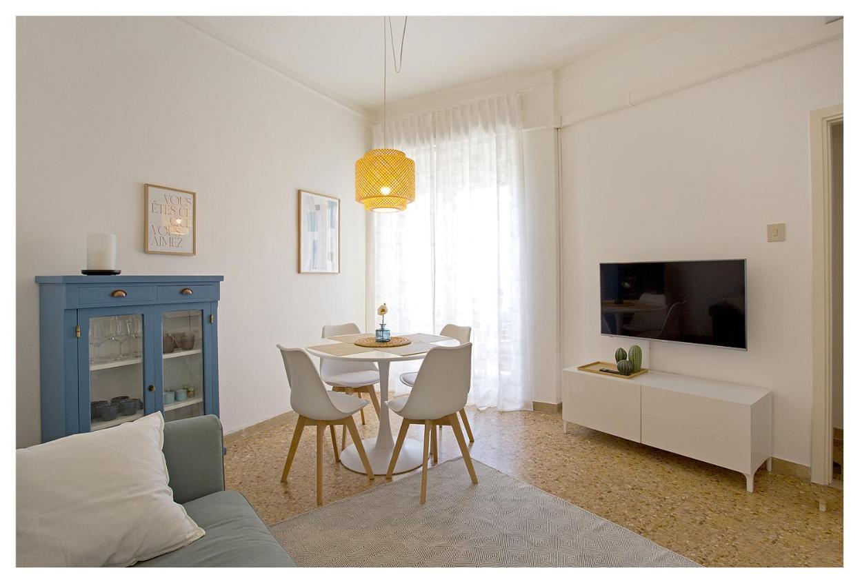 Casa Gorgone, Seafront Flat! Apartment Viareggio Exterior photo